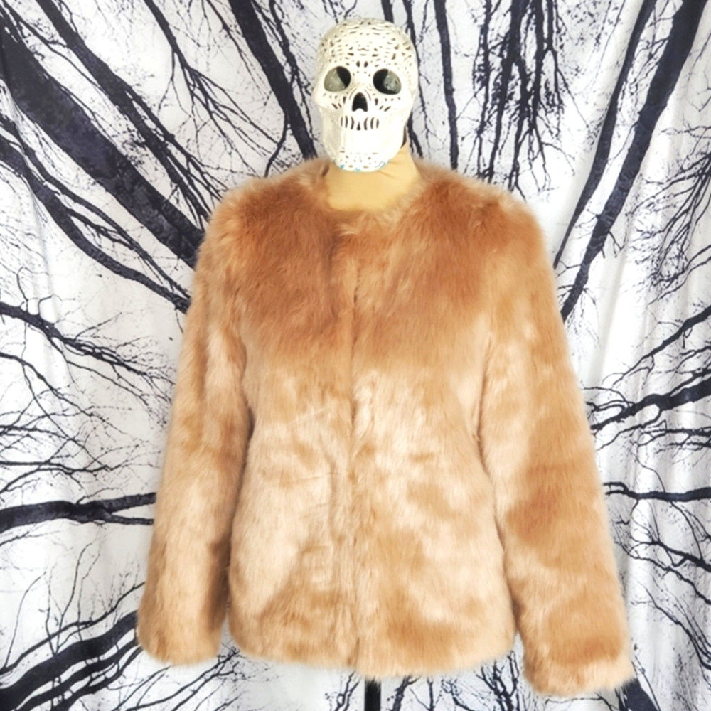 ☆ Pink Faux Fur Jacket Size Small